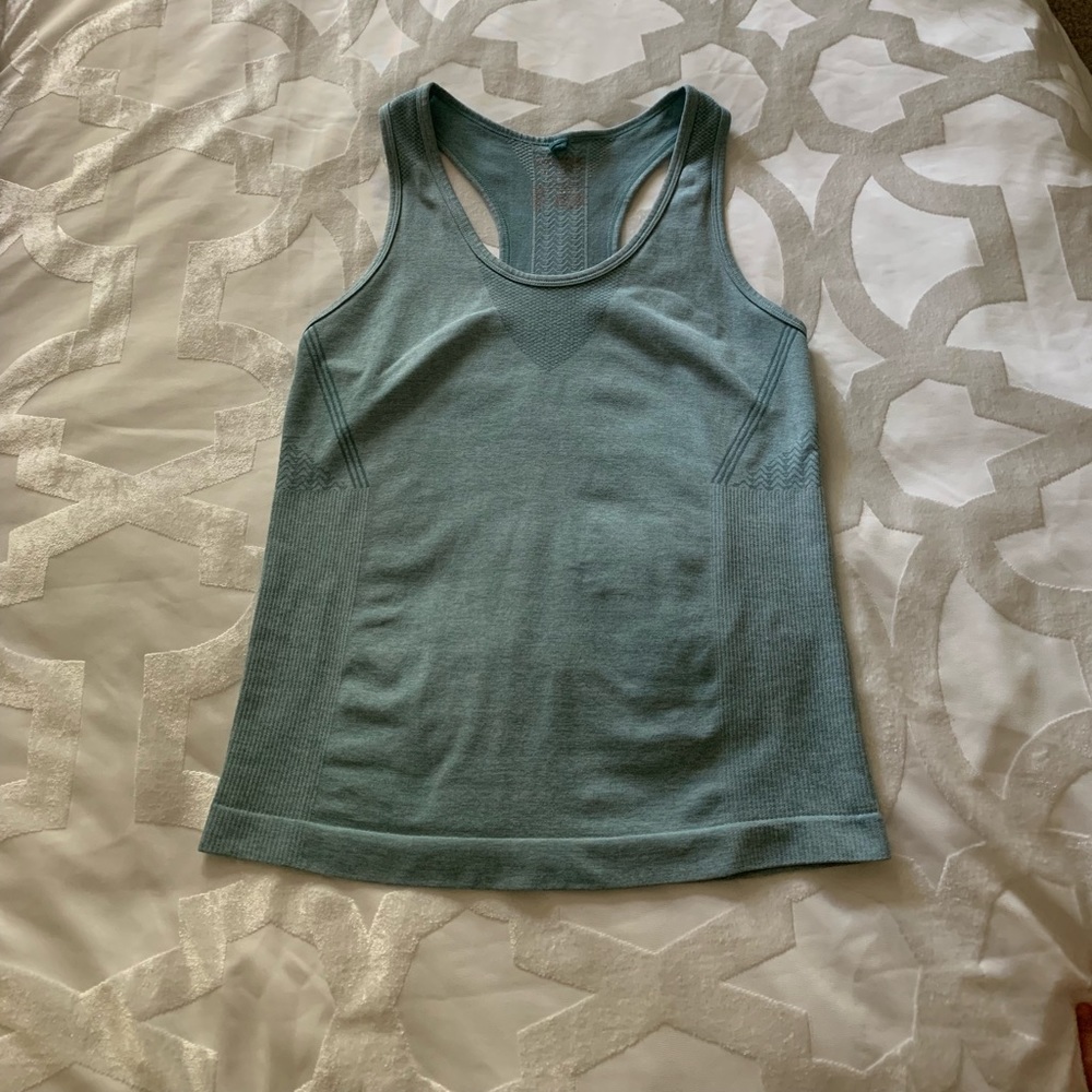 Work Out Tee - Picture 2 of 3
